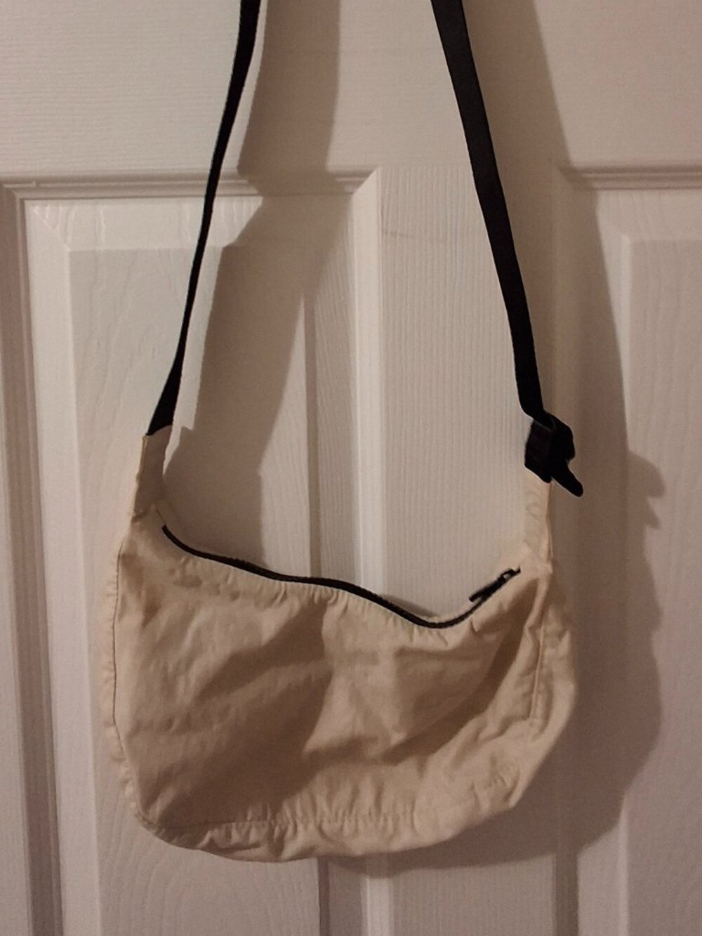 Baggu Small Crescent Bag Ivory - Picture 3 of 9